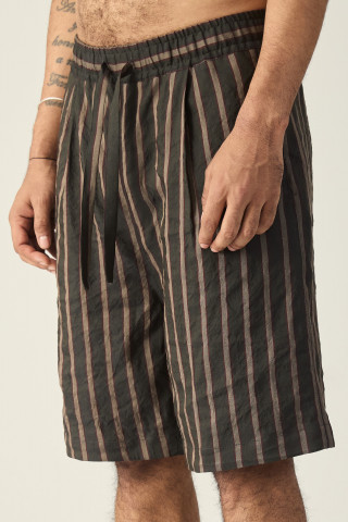 Hannibal. 3/4 Shorts Wilhelm 226.