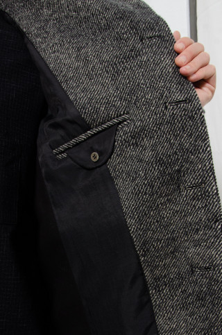 Hannibal. coat renke 108.