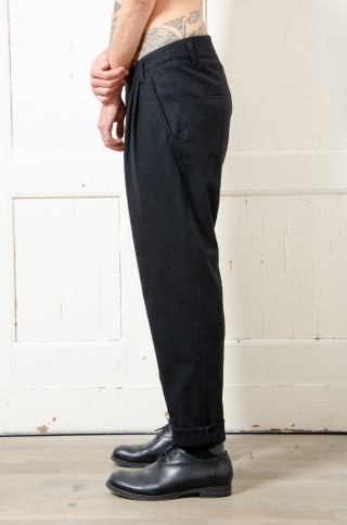 Hannibal. trousers heere 200.