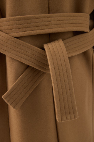 Hannibal. Coat Raffael 114.