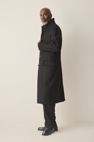 Hannibal. Coat Runa 115.