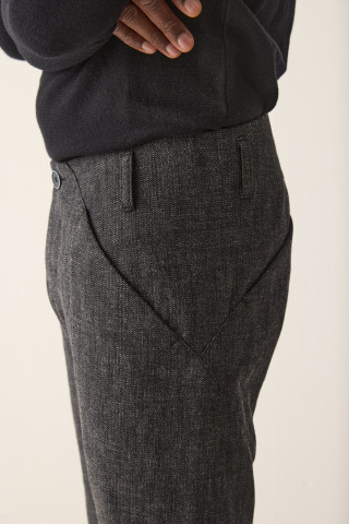 Hannibal. Trousers Hadi 235.