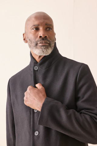 Hannibal. Coat Runa 115.