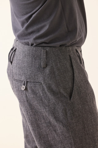 Hannibal. Trousers Harris 231.