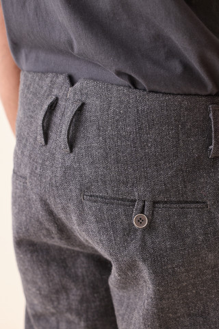 Hannibal. Trousers Harris 231.