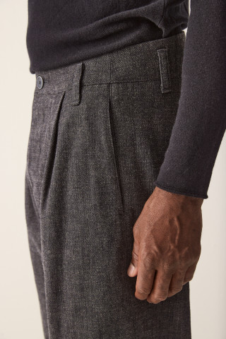 Hannibal. Trousers Heli 225.