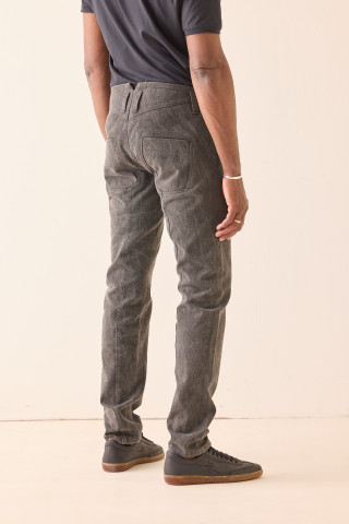 Hannibal. Trousers Holden 204.