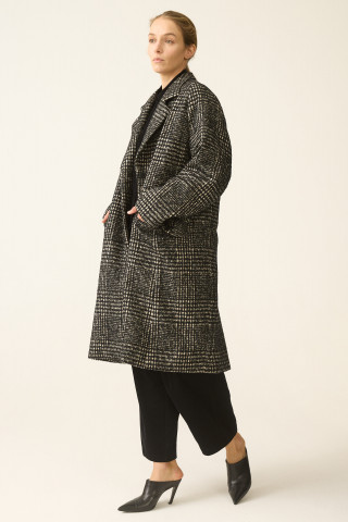 Hannibal. Coat Ronja 002.